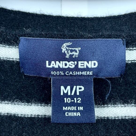 LANDS' End Petite 100% Cashmere V-Neck Wrap Sweater in Black and White Size MP - Picture 5 of 7